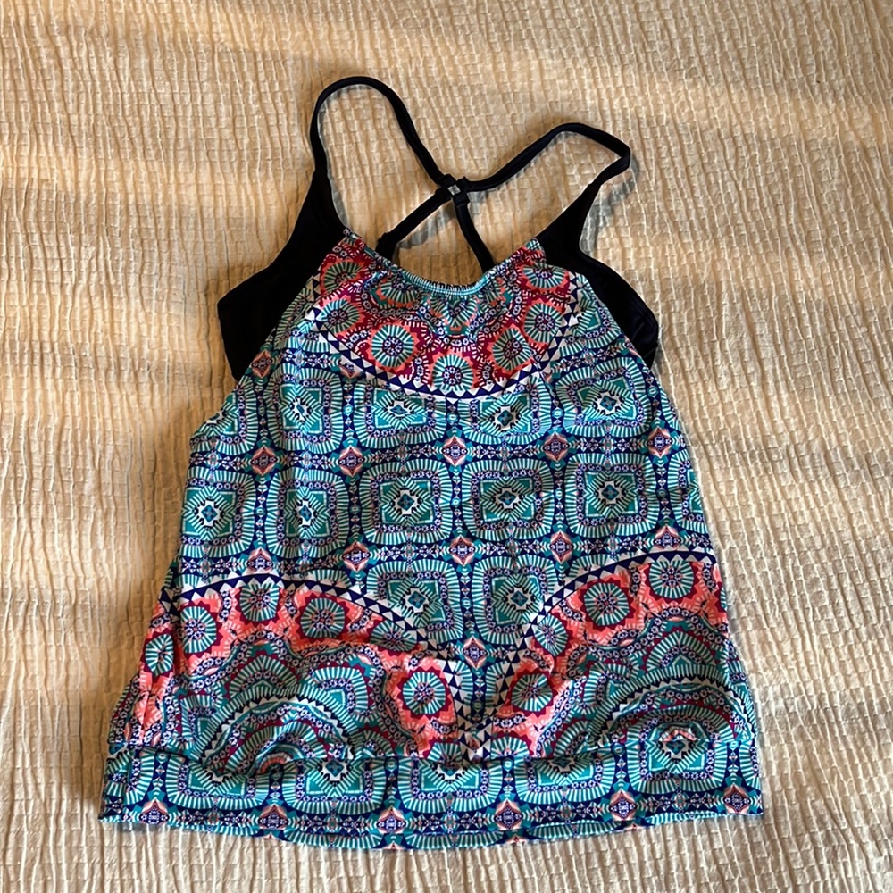 Like New Athleta Swim Tankini top with built in bra Size 32 B/C